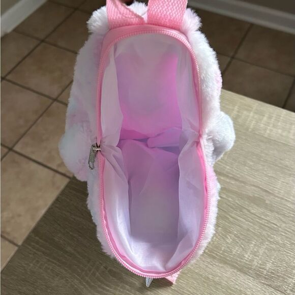 NWOT … Plush “UNICORN” Backpack - Picture 3 of 3